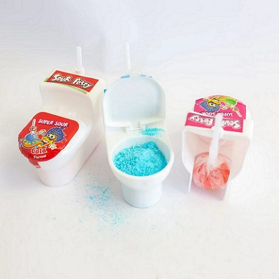 Cosmic Sour Potty Candy Plunger With Sour Powder Sherbet Dip 20g Toilet