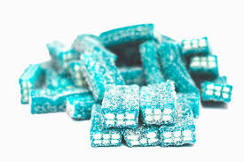 Sour Raspberry Bricks 100g – The Lolly Barn