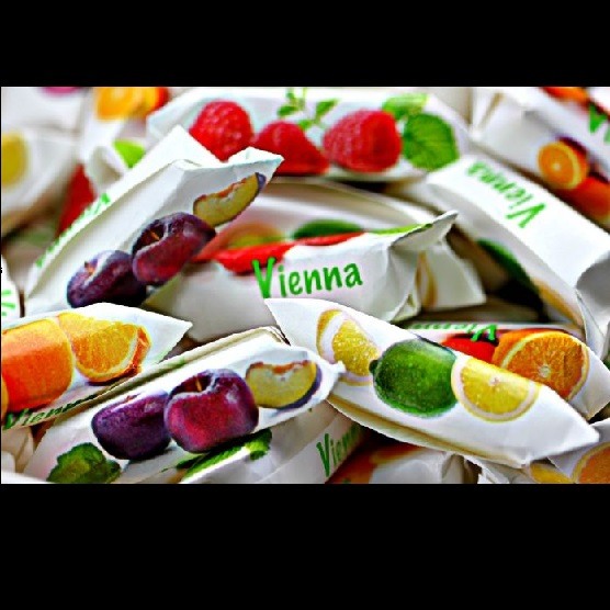 Vienna Fruit Bon Bons 500g bag The Lolly Barn